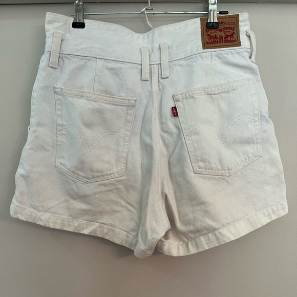 Levi’s white Jean shorts size 27 - Picture 3 of 5